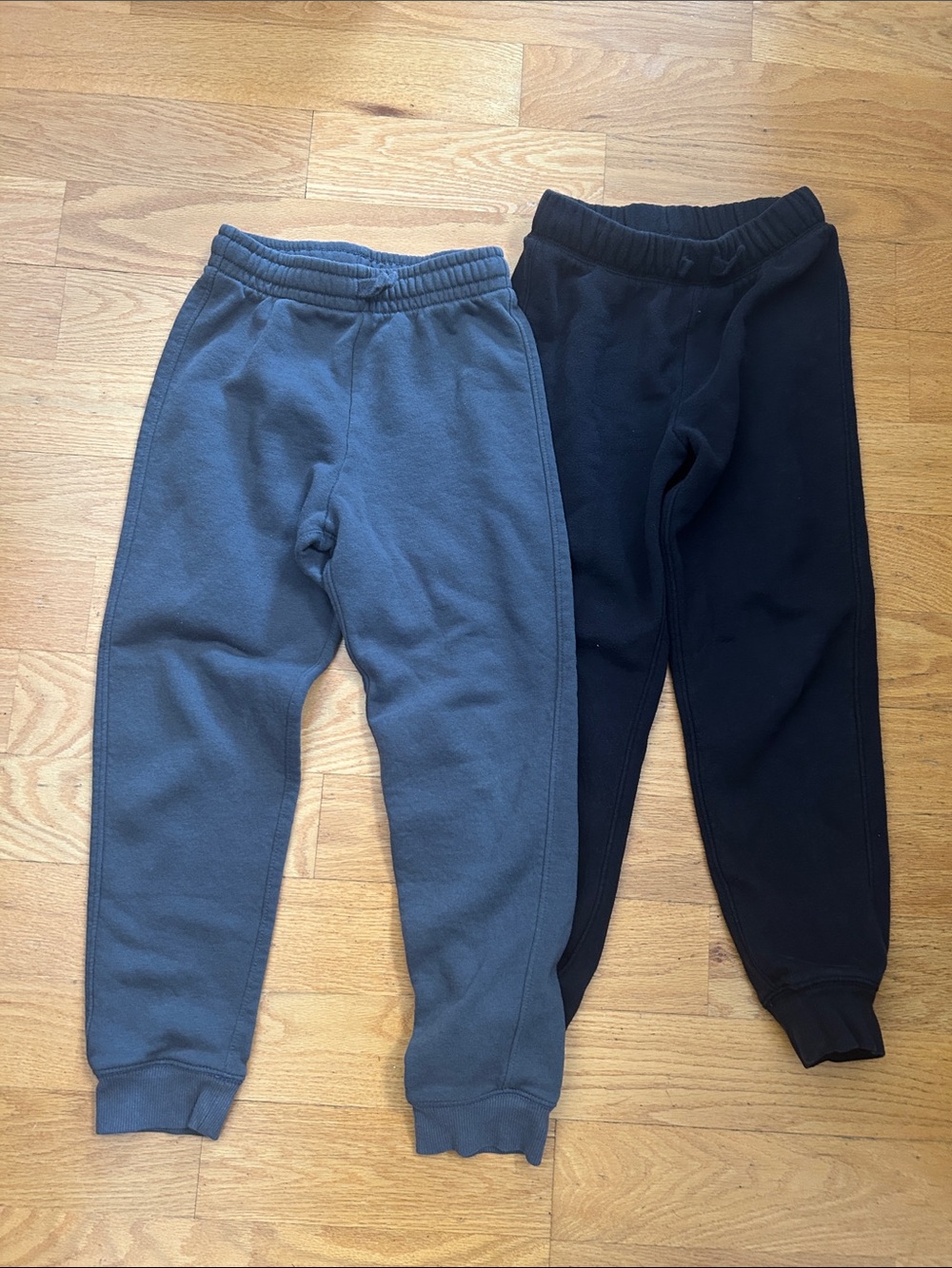 Boys Elastic Waist Jogger Pants - Gray & Black